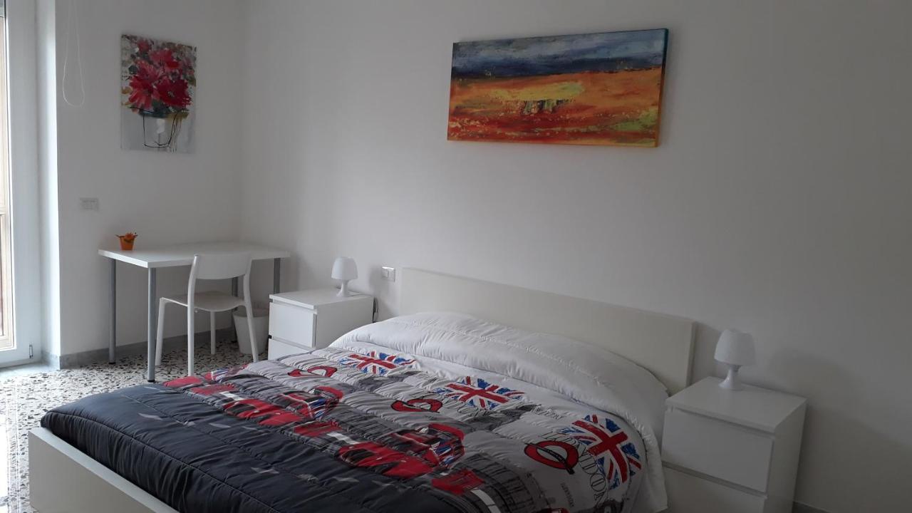Bed and Breakfast Seasound à Salernes Extérieur photo